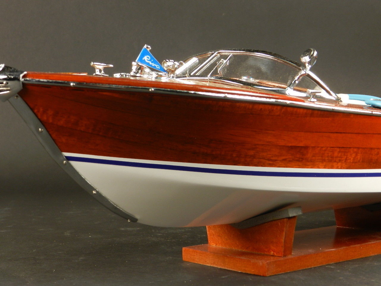 Model wooden boat Riva Aquarama 50 cm