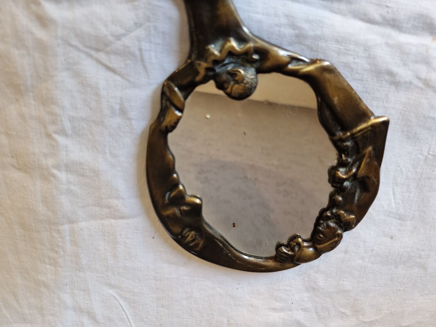 Small hand mirror