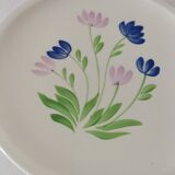 Duo d’assiettes à dessert Gien décor floral bleu et mauve peint à la main