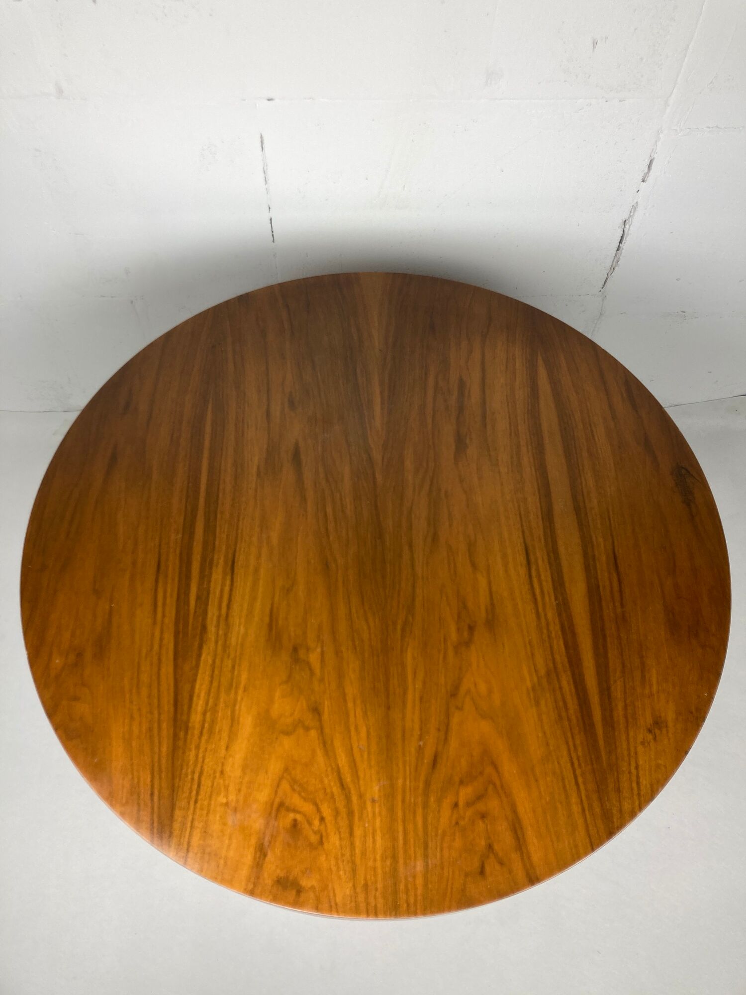 Italian round table with tapered brass leg ends, 1950s