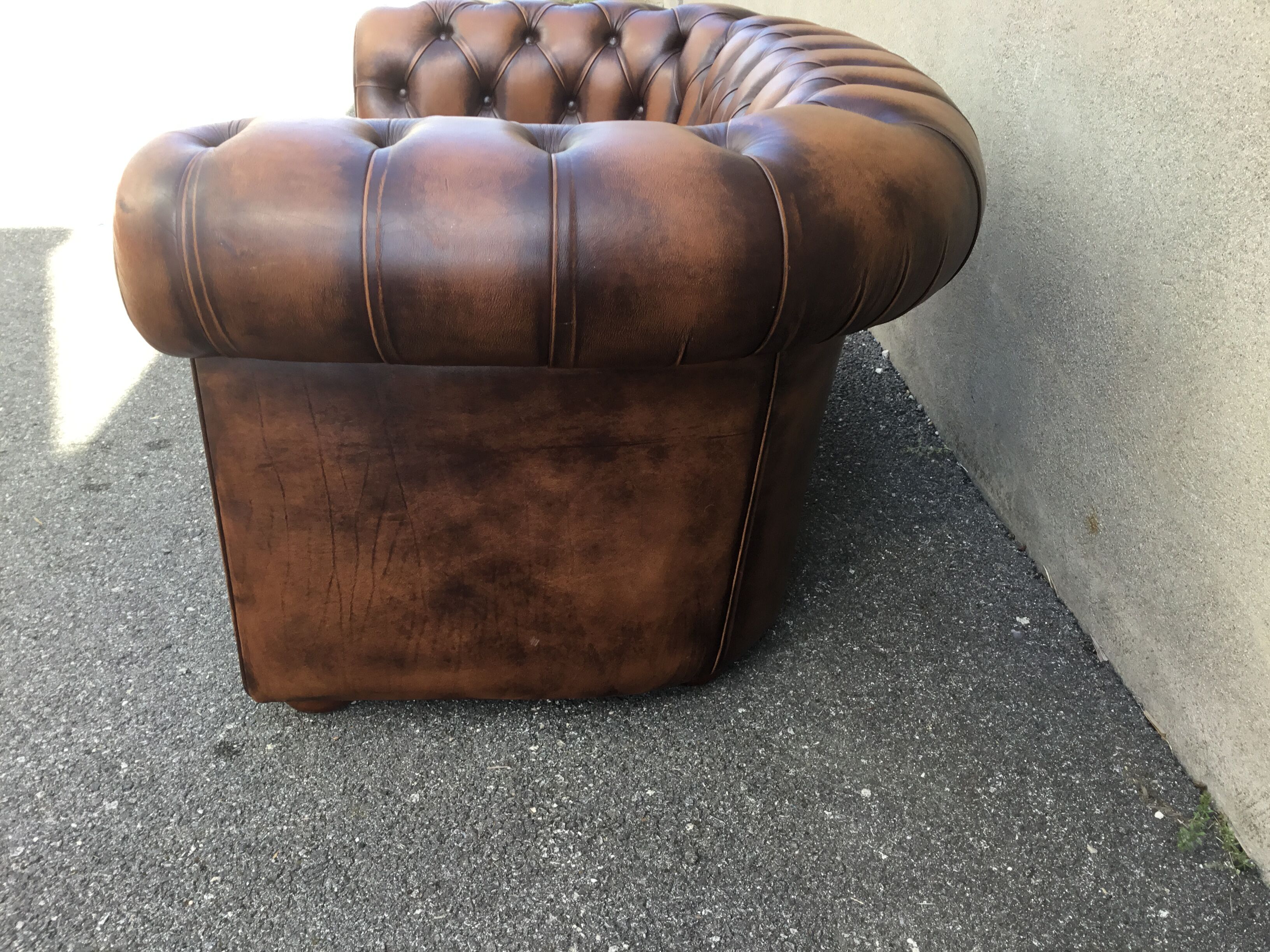 Sofa chesterfield 2 places