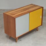 Buffet Commode U 452 jaune par Jiri Jiroutek pour Interier Praha 1960