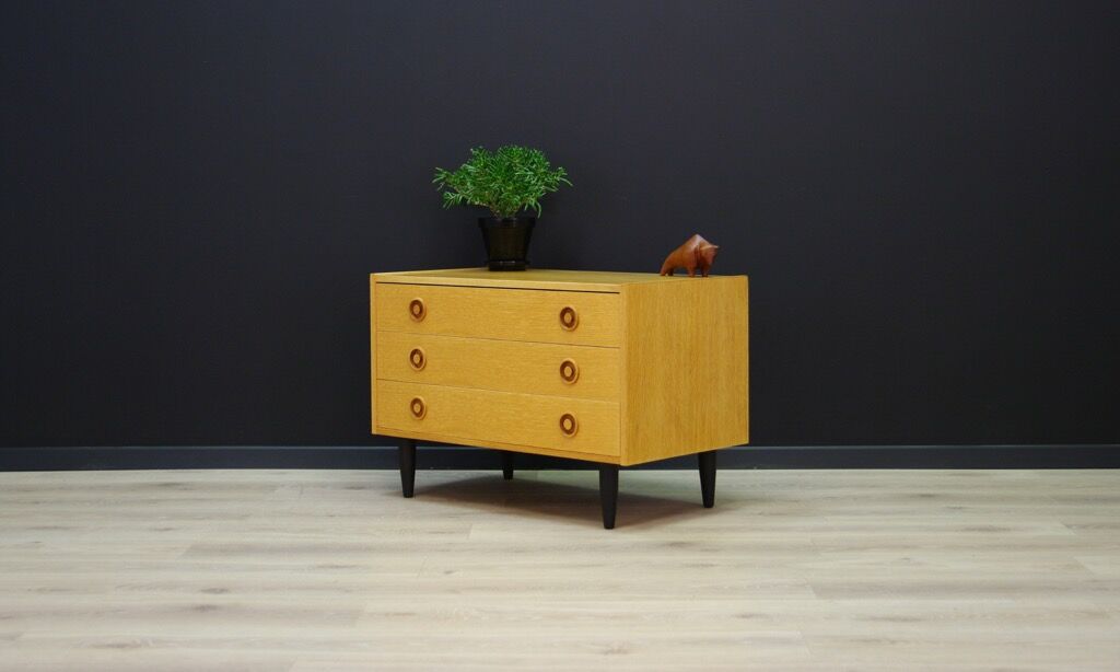 Vintage cabinet in ash vintage Scandinavian design
