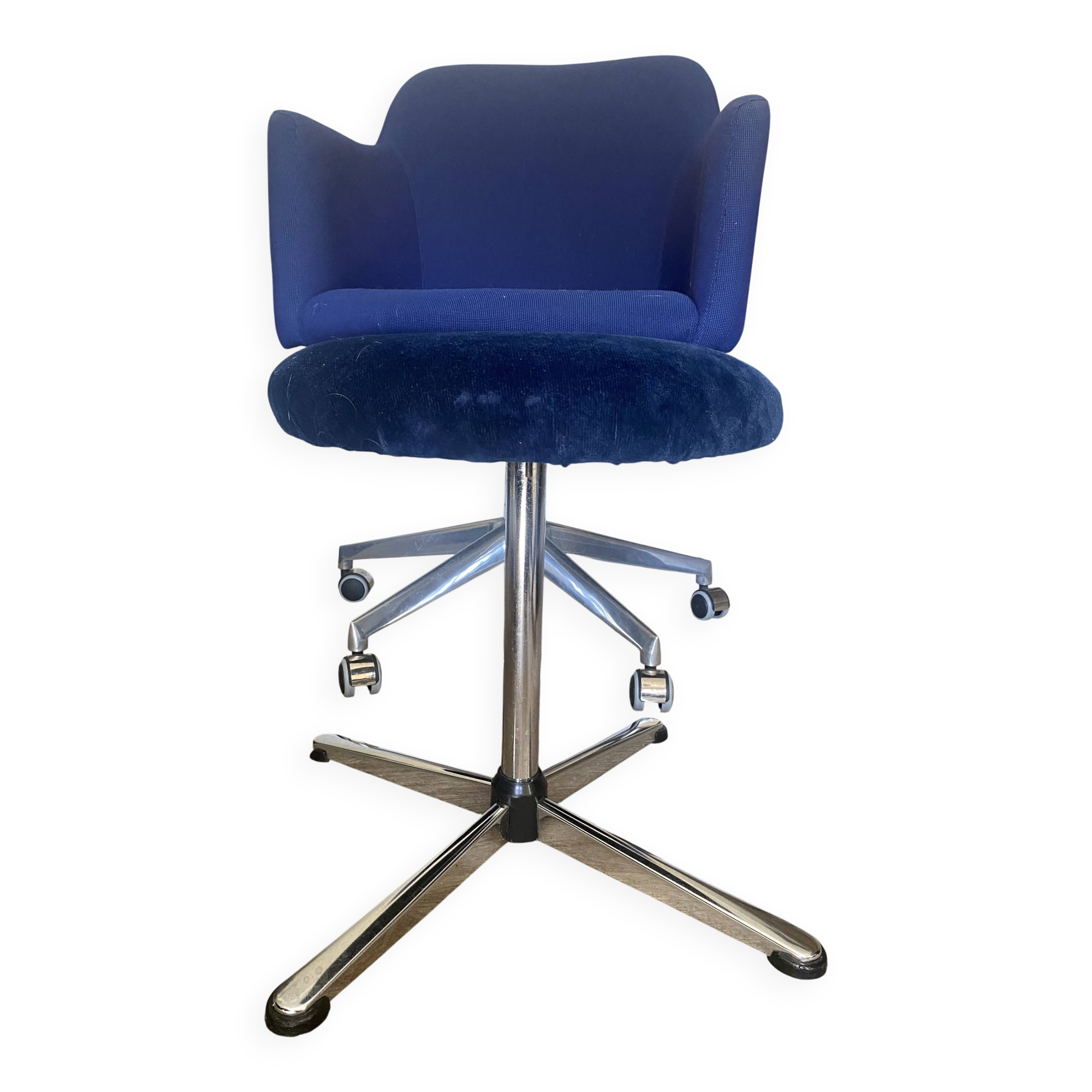 Designer office chair