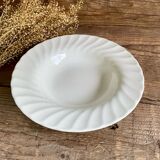 4 Churchill England soup plates