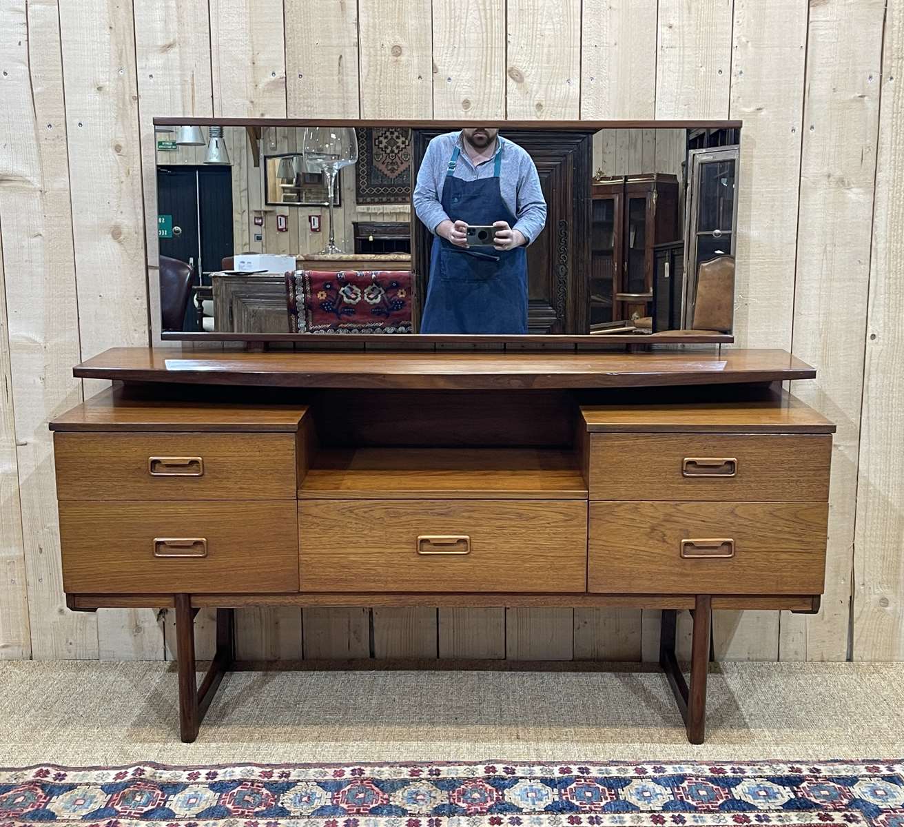 Teak dressing table from the 70s