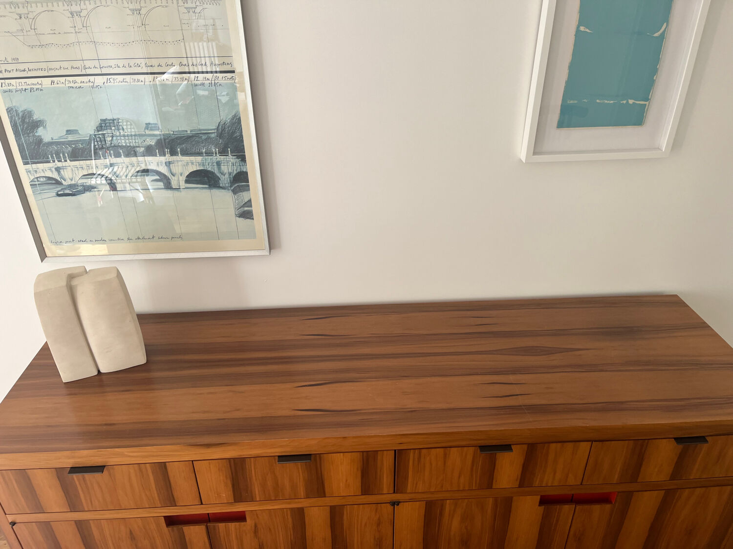 Buffet of very fine quality