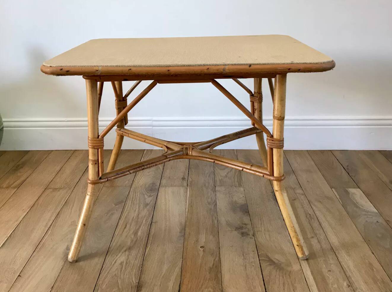 Table basse en rotin et bambou années 60