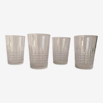 Cut crystal baccarat liquor cup