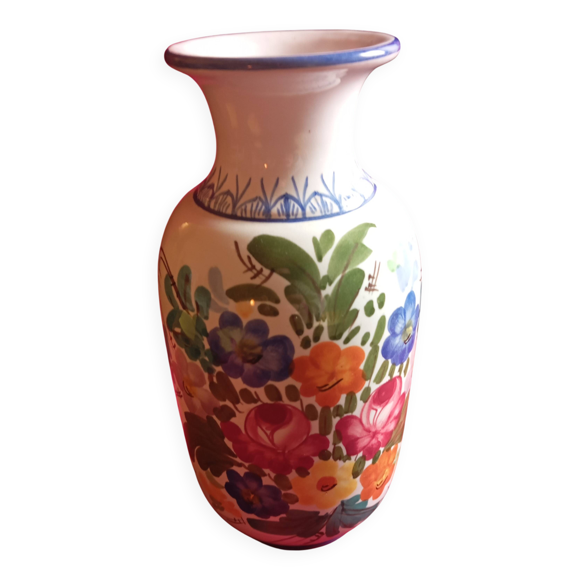 Ceramic vase signed g.santovito