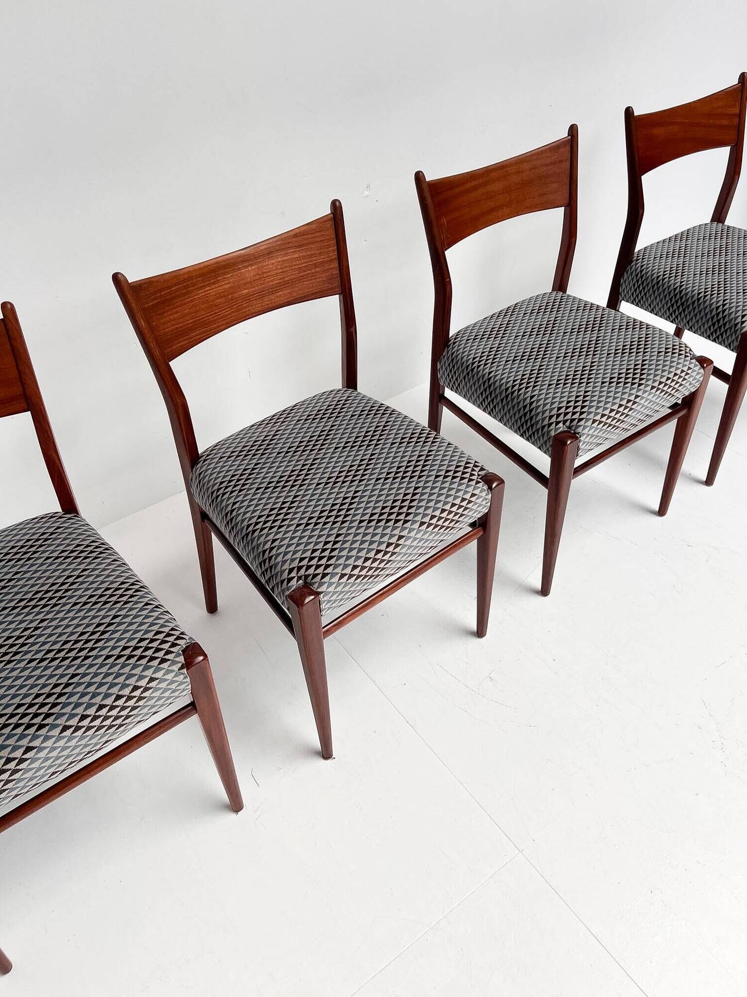 Ensemble de 4 chaises SA10 par Cees Braakman pour Pastoe, années 1960.