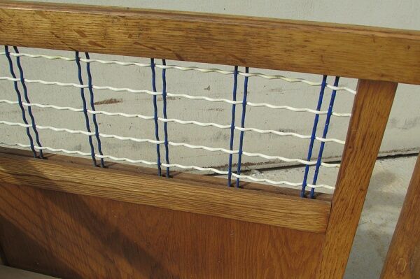 Lit enfant à système vintage, chêne et scoubidou