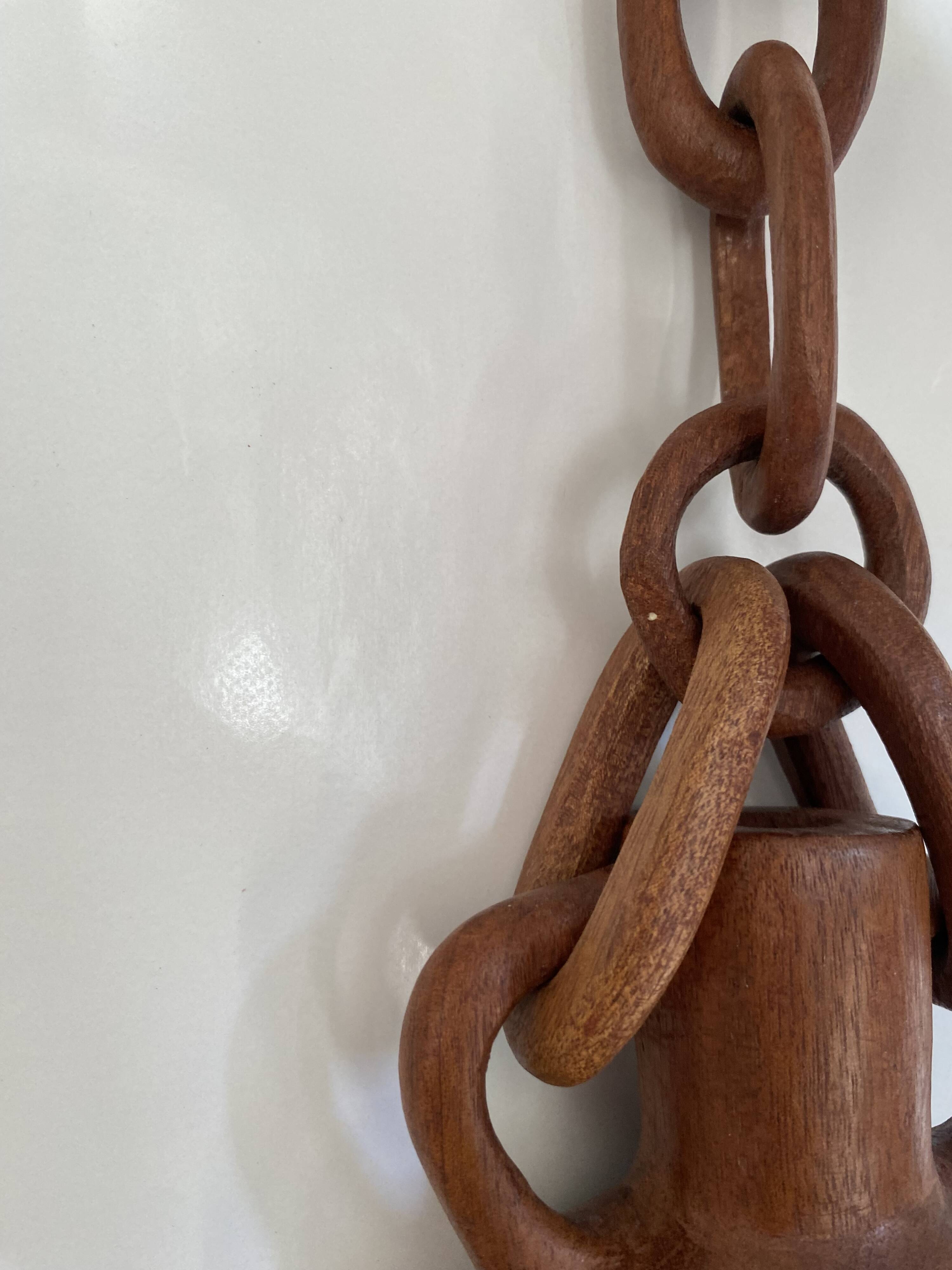 Vase and wooden chain to hang