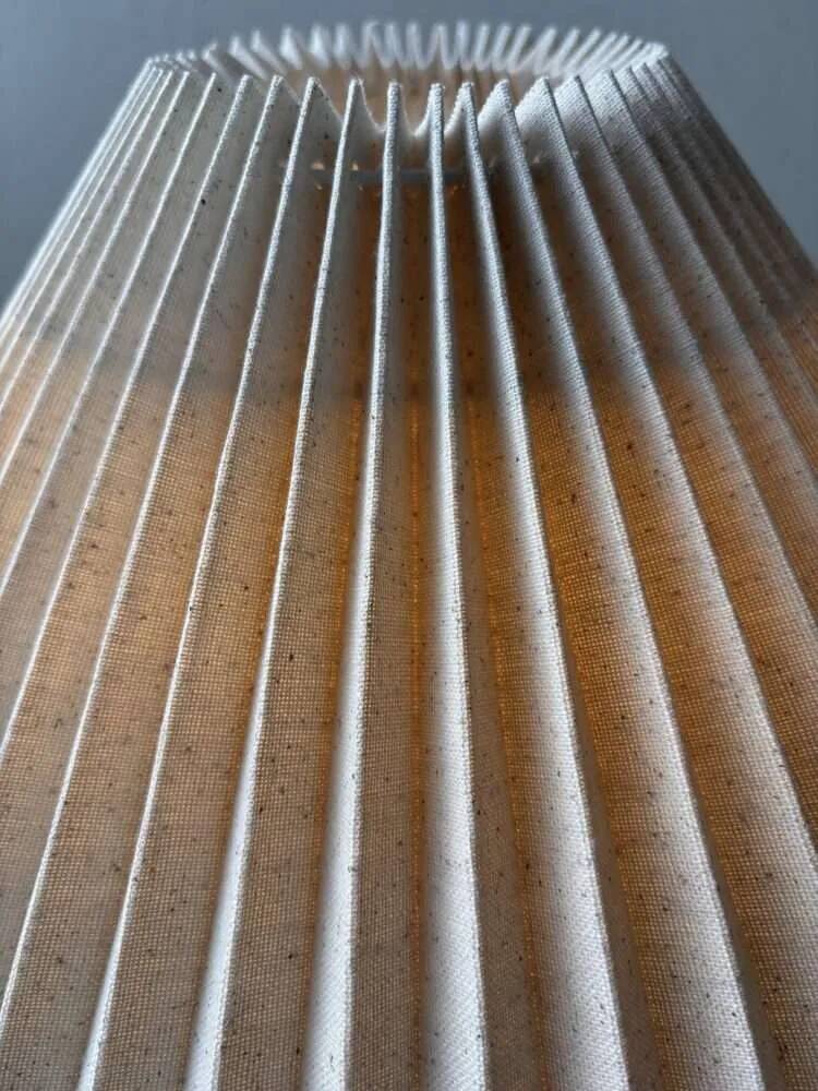 Minimalist ceramic table lamp from Denmark, 1960s.