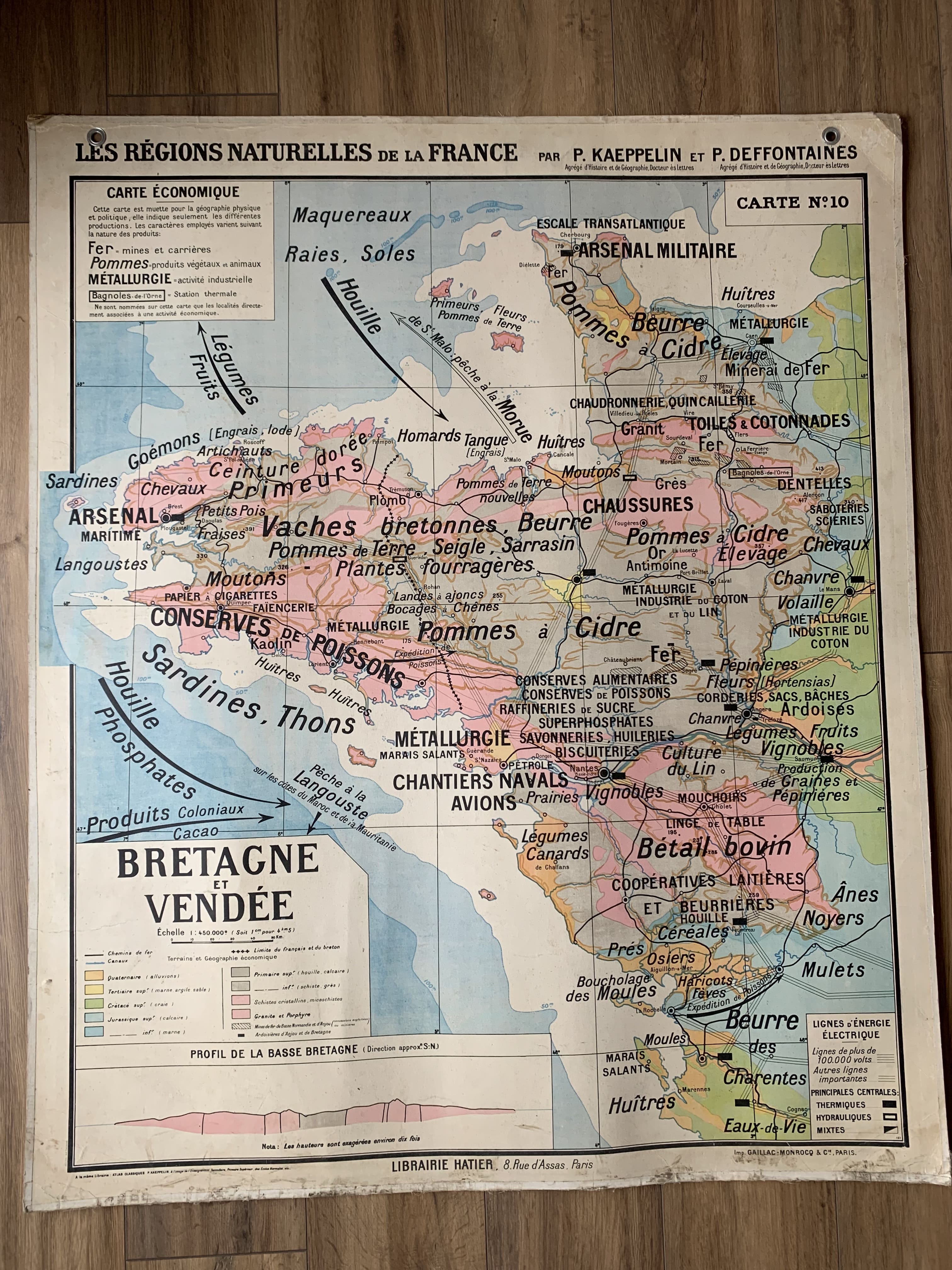 Map n°10 "Brittany and Vendée" by P. Kaeppelin and P. Deffontaines