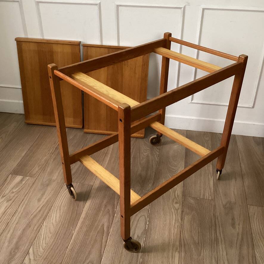 Pine serving trolley