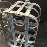Metal bottle basket