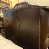 Chesterfield 2-seater Queen Anne sofa