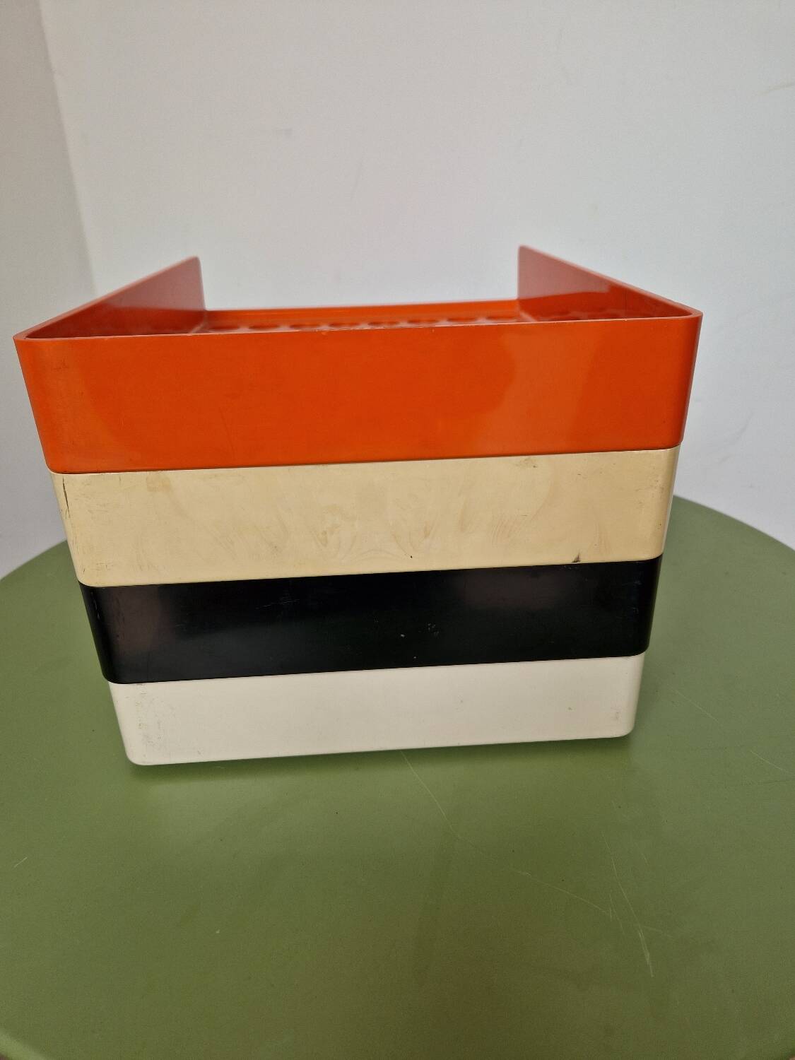 Bannette Range Document Design Roger Tallon Years 60 70