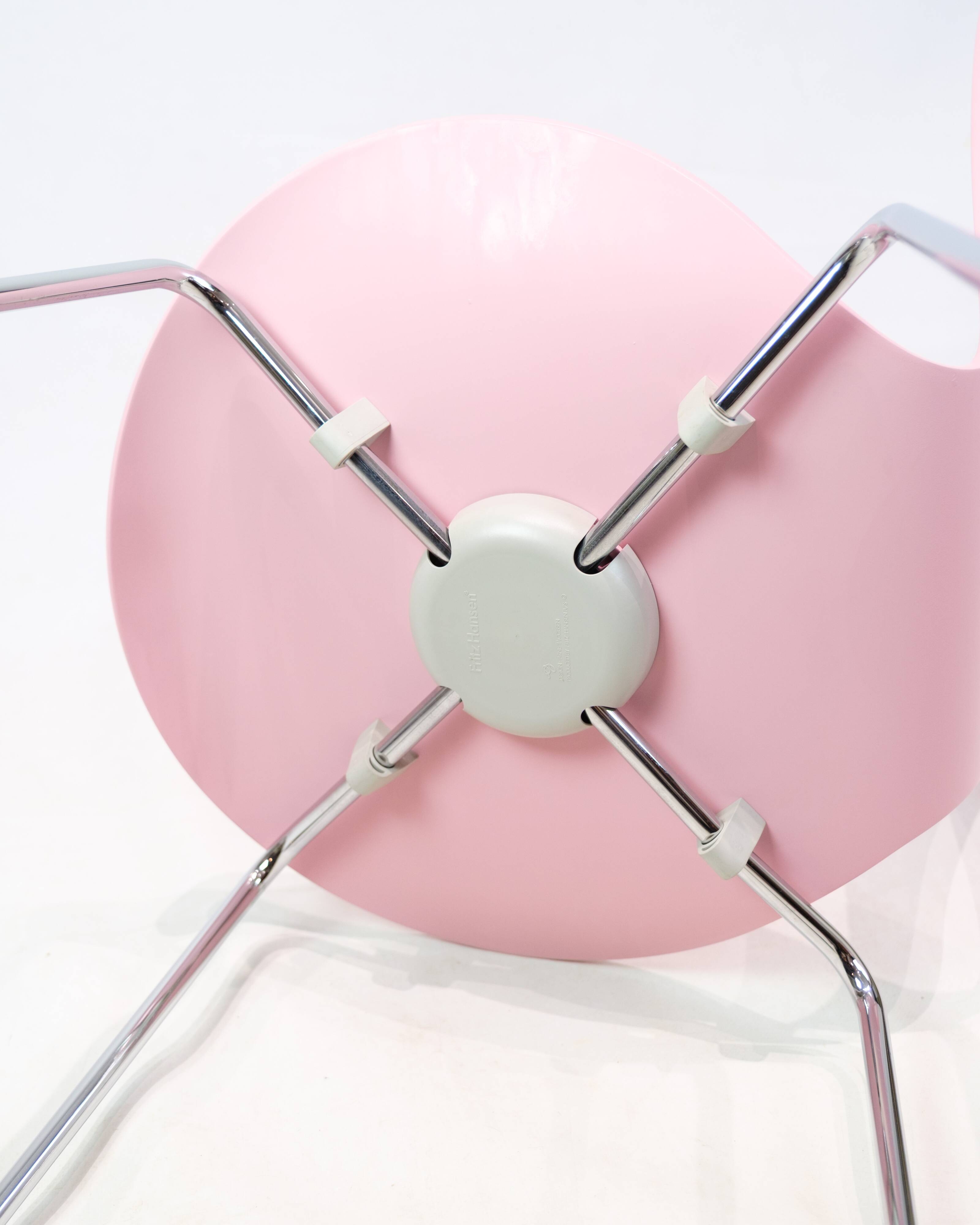 Set of 6 Series 7 chairs - Model 3107 - Series 7 chair - lacquered in pink - Arne Jacobsen - Fritz Hansen.