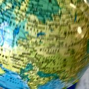 Globe terrestre lumineux années 70