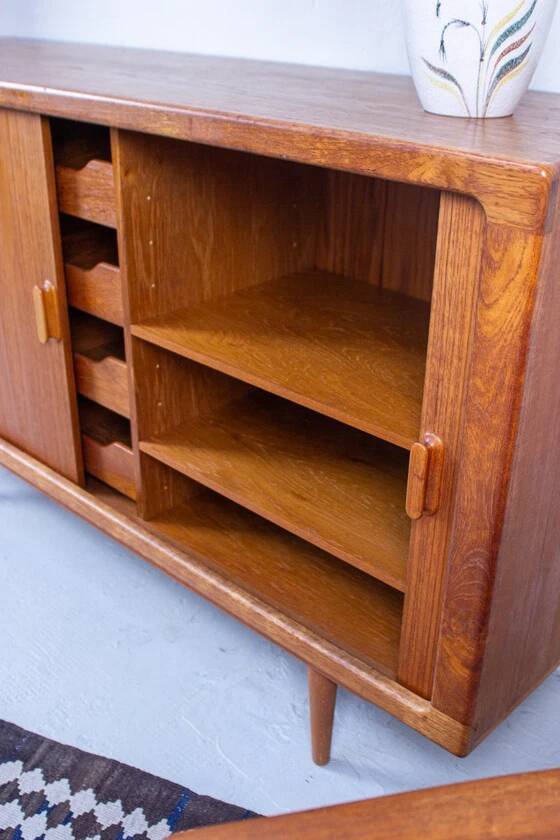 Buffet en teck vintage avec tiroirs, danois Silkeborg, milieu du siècle.