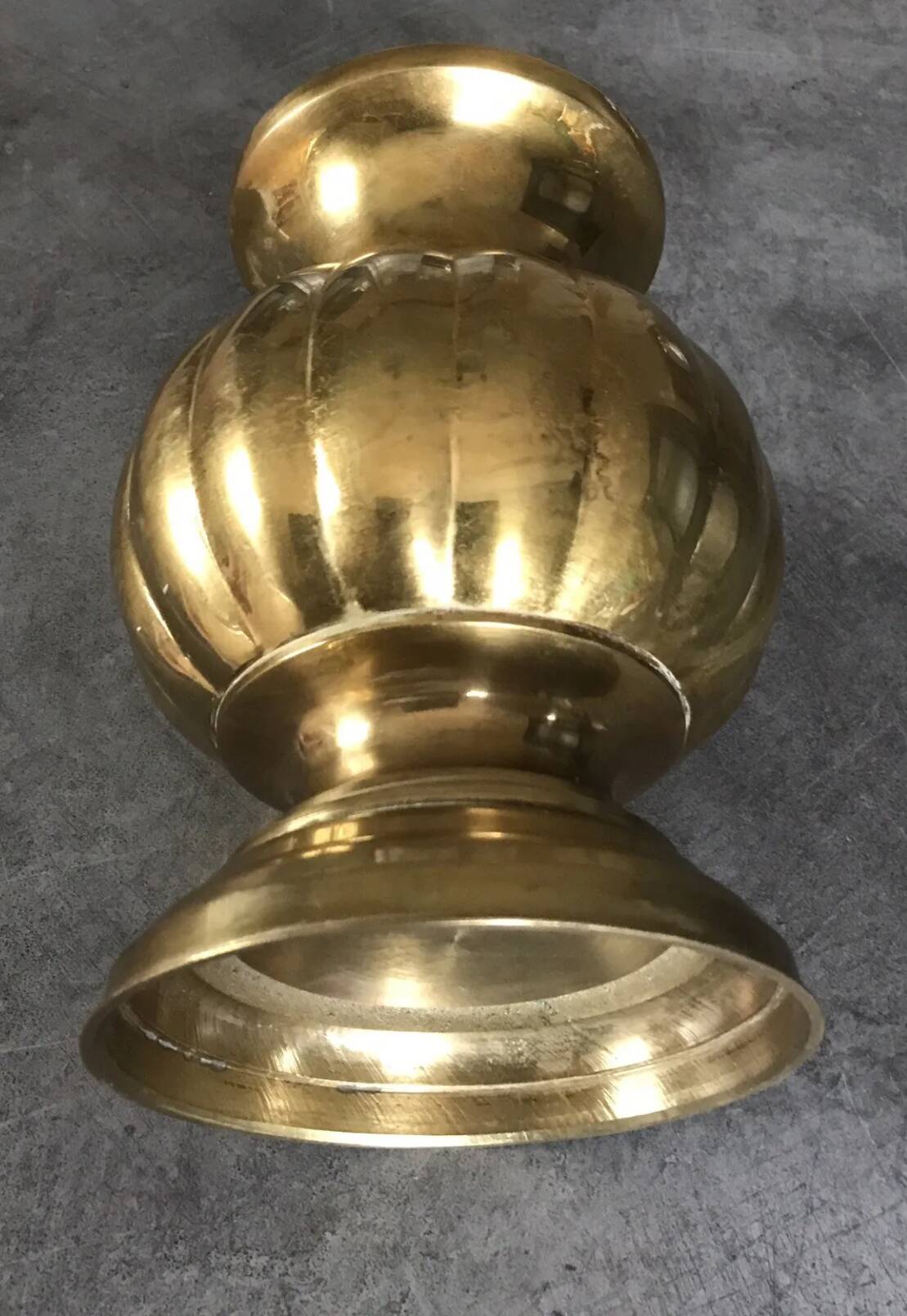 Vintage ball shape vase with godron in brass