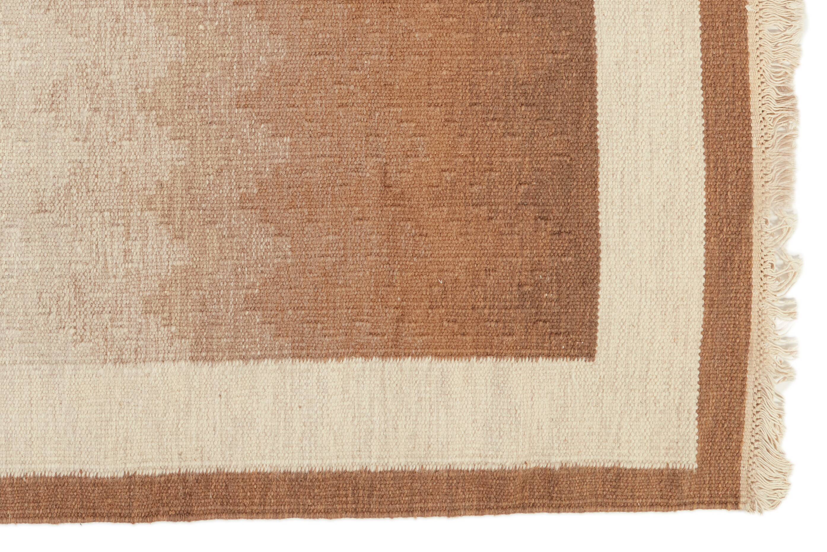 Scandinavian mid-century modern rug. 190 cm x 136 cm (75 x 53.5 in).