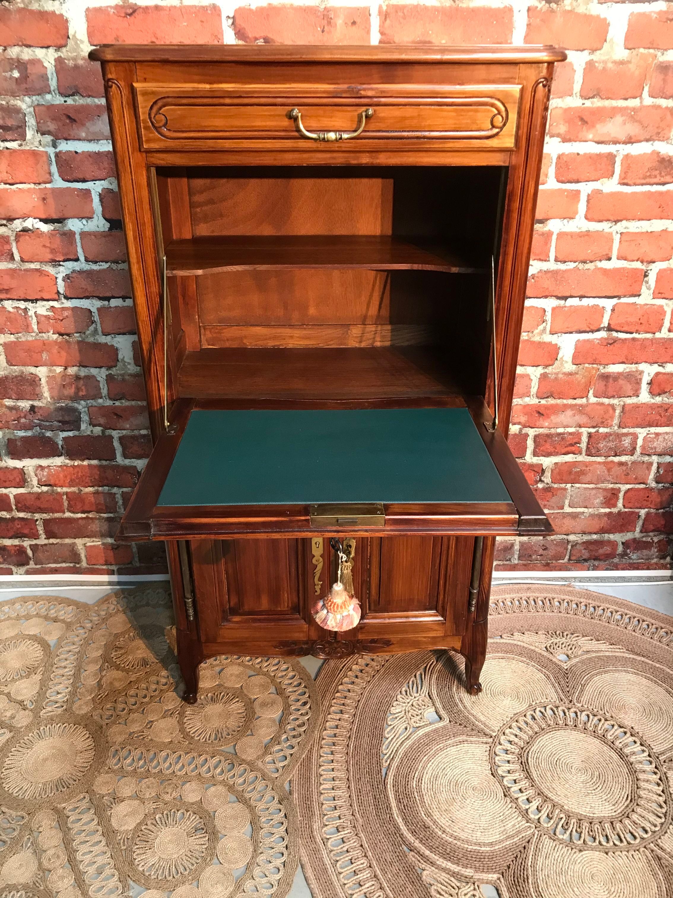 Writing desk