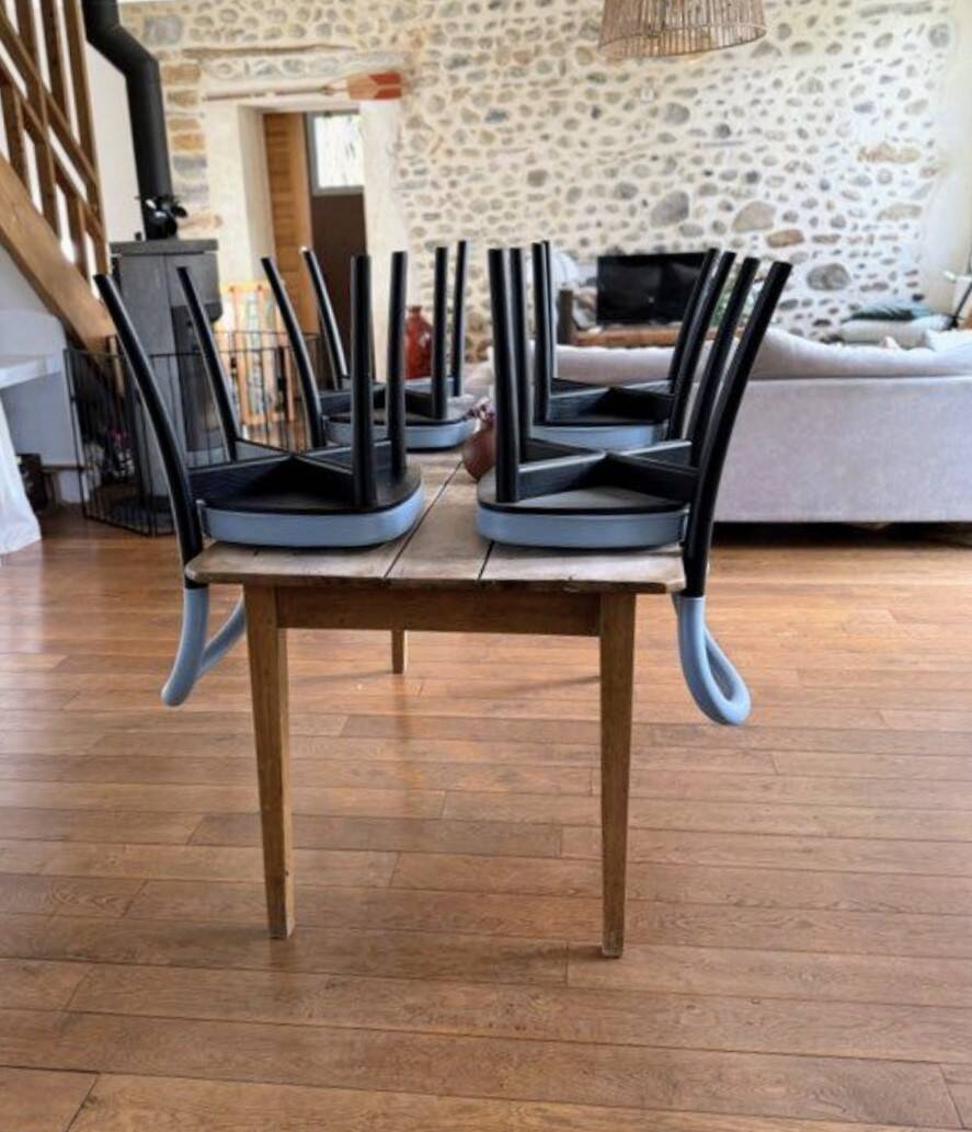 Set of 4 Göteborg chairs by Erik Gunnar Asplund for Cassina, blue leather.