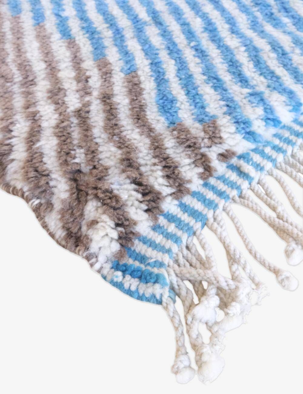 Contemporary Beni Mrirt Rug - 307 x 214 cm