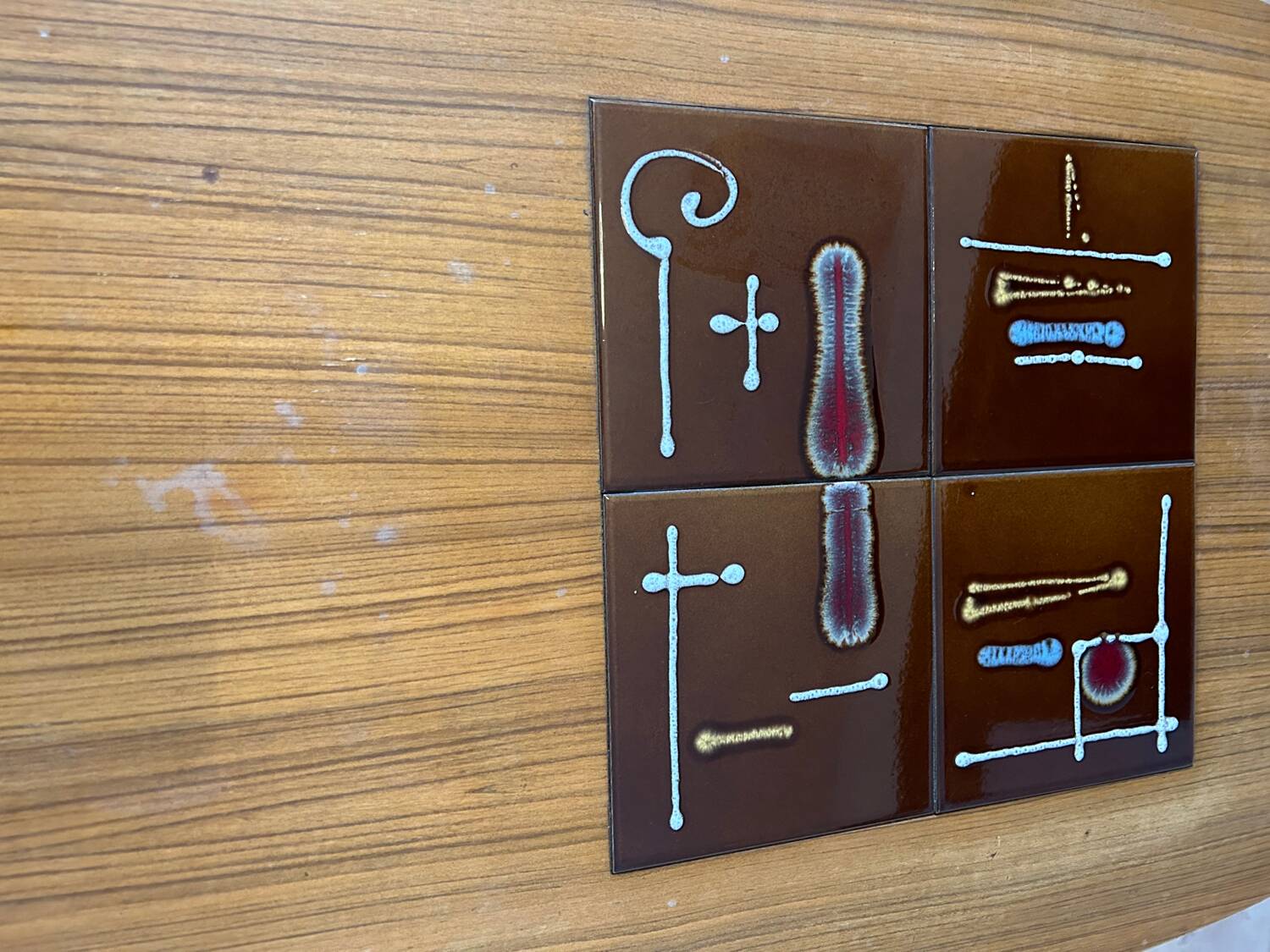 50s coffee table in wood and tiles