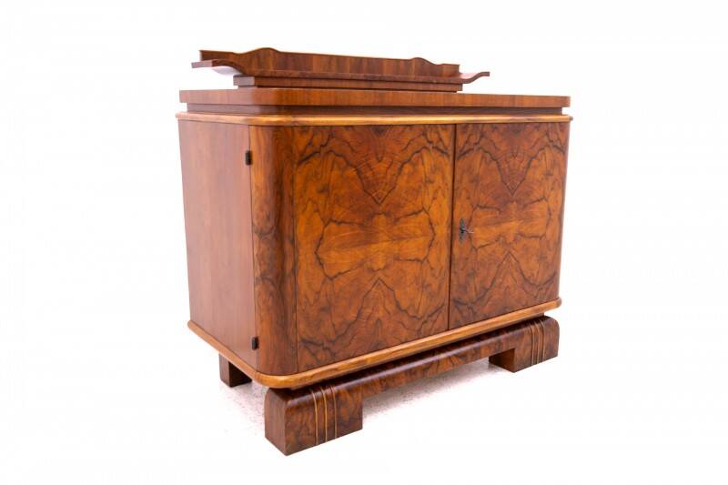 Interesting Art Deco chest of drawers, Poland, circa 1930.