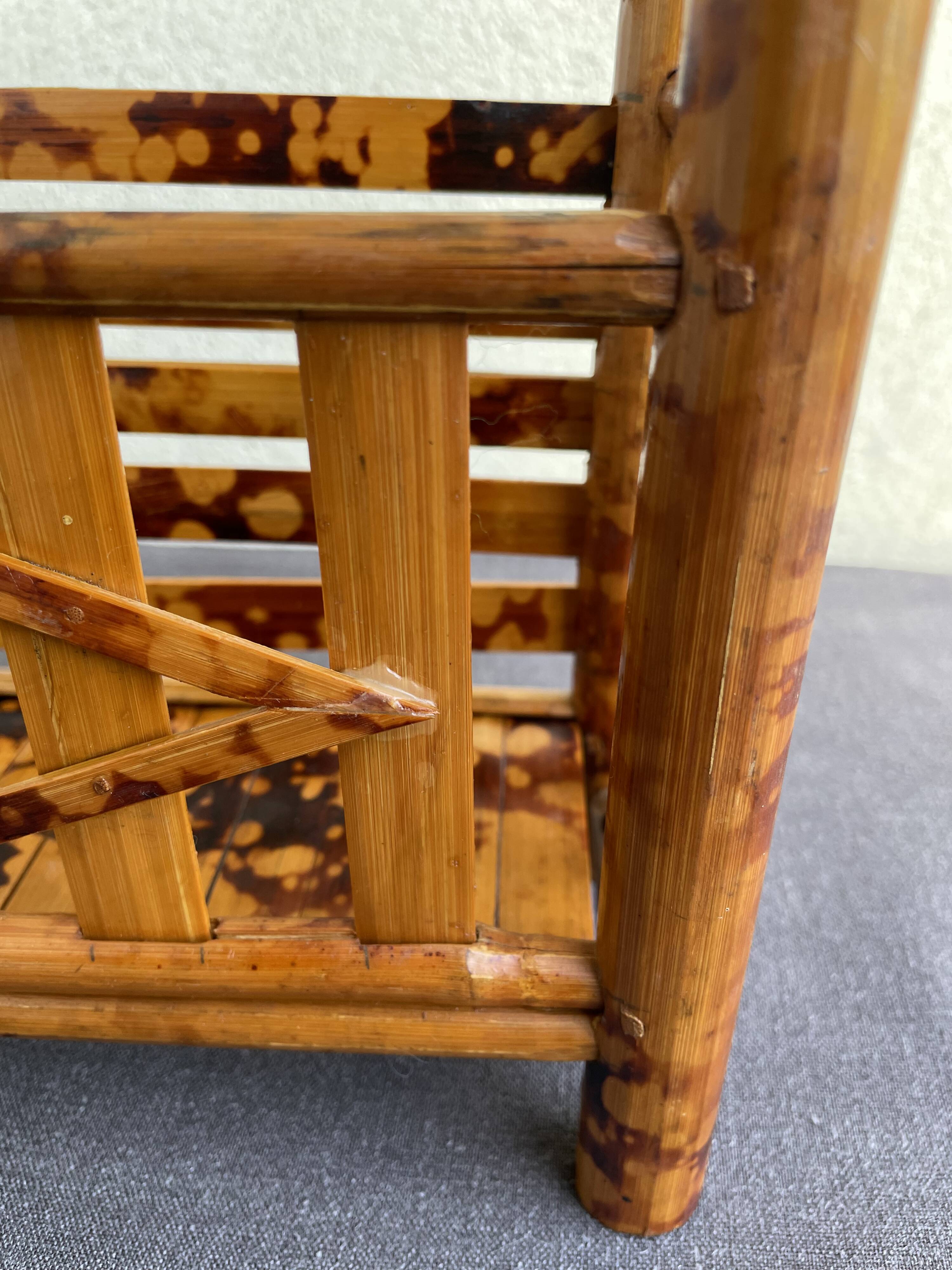Vintage bamboo tiger wall shelf from the 70s.