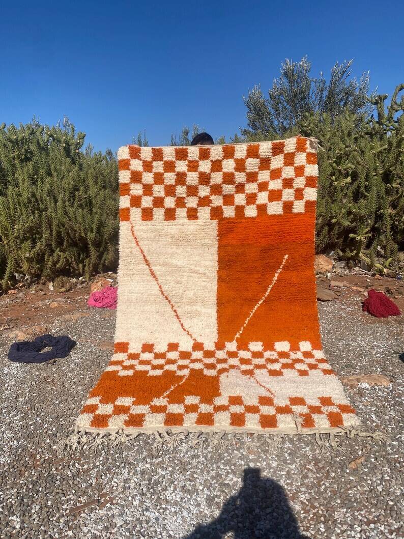 Handmade Moroccan rug 250cm x 150cm