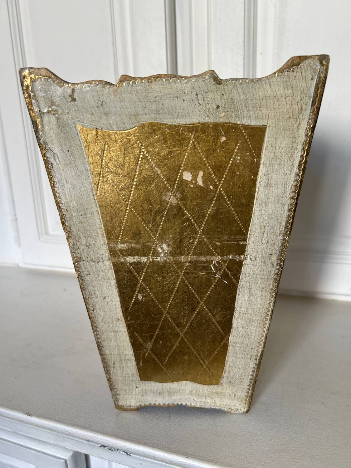 Florentine style wastepaper basket