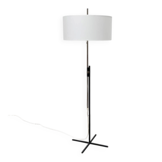 Mid-century German minimalist floor lamp by Kaiser Idell / Kaiser Leuchten, 1960s.