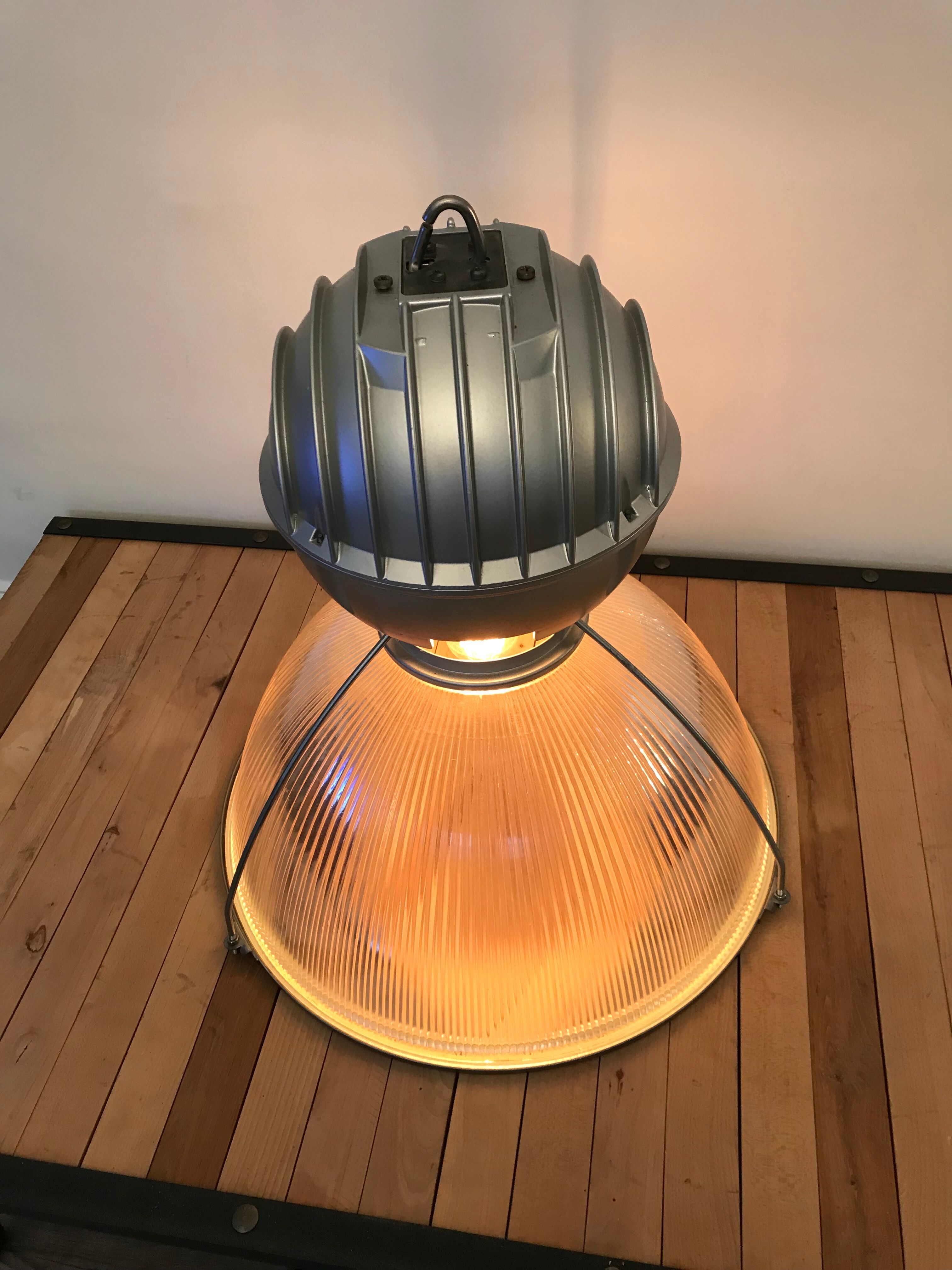 Suspension lamp holophane gray prismatic glass