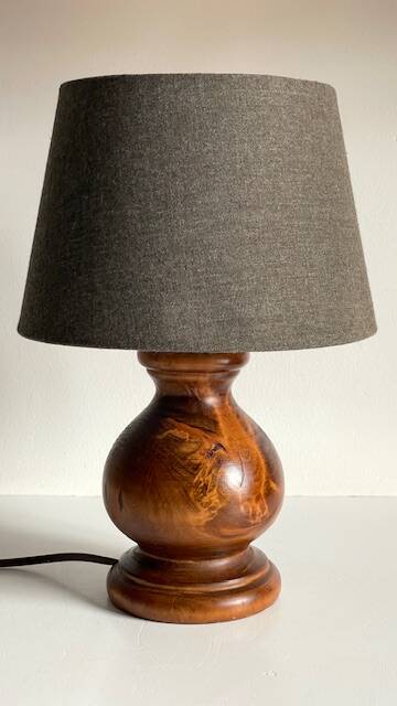 Solid wood vintage country style lamp