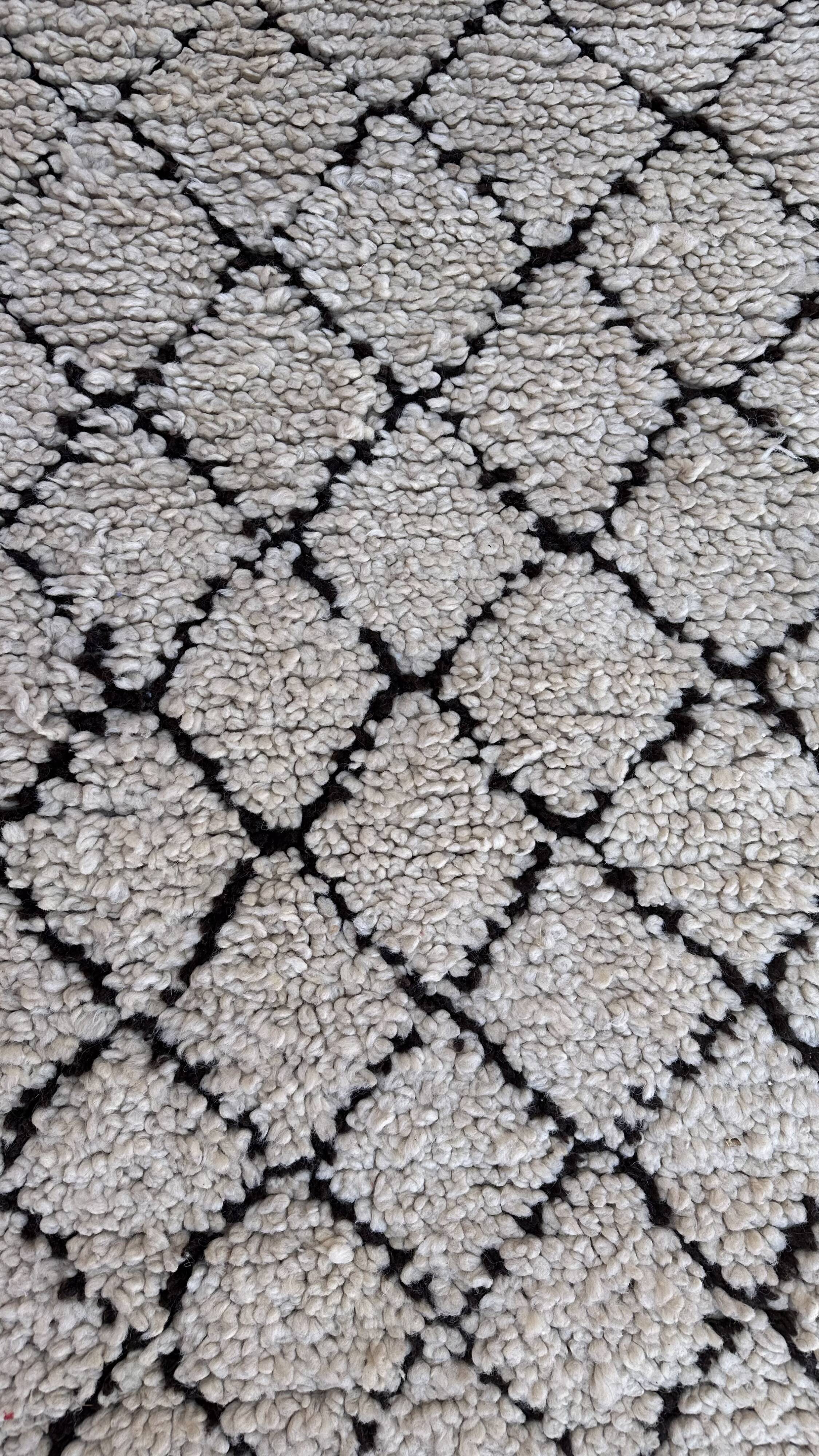 Moroccan rug Azilal beige - 280 x 90 cm