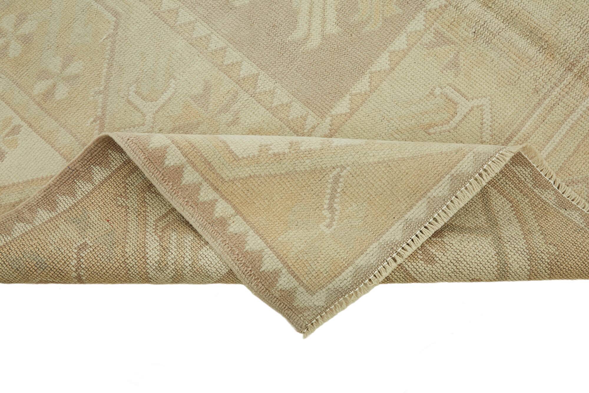Turkish Vintage Anatolian Rug 153 cm x 216 cm