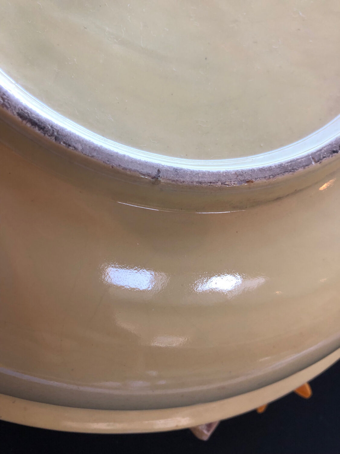 Paris ceramic dish with slip decoration, by Suzy Coste