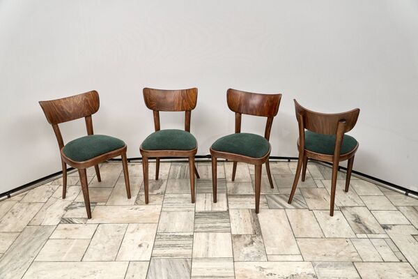 Ensemble de 4 chaises Thonet, années 1950, Tchécoslovaquie