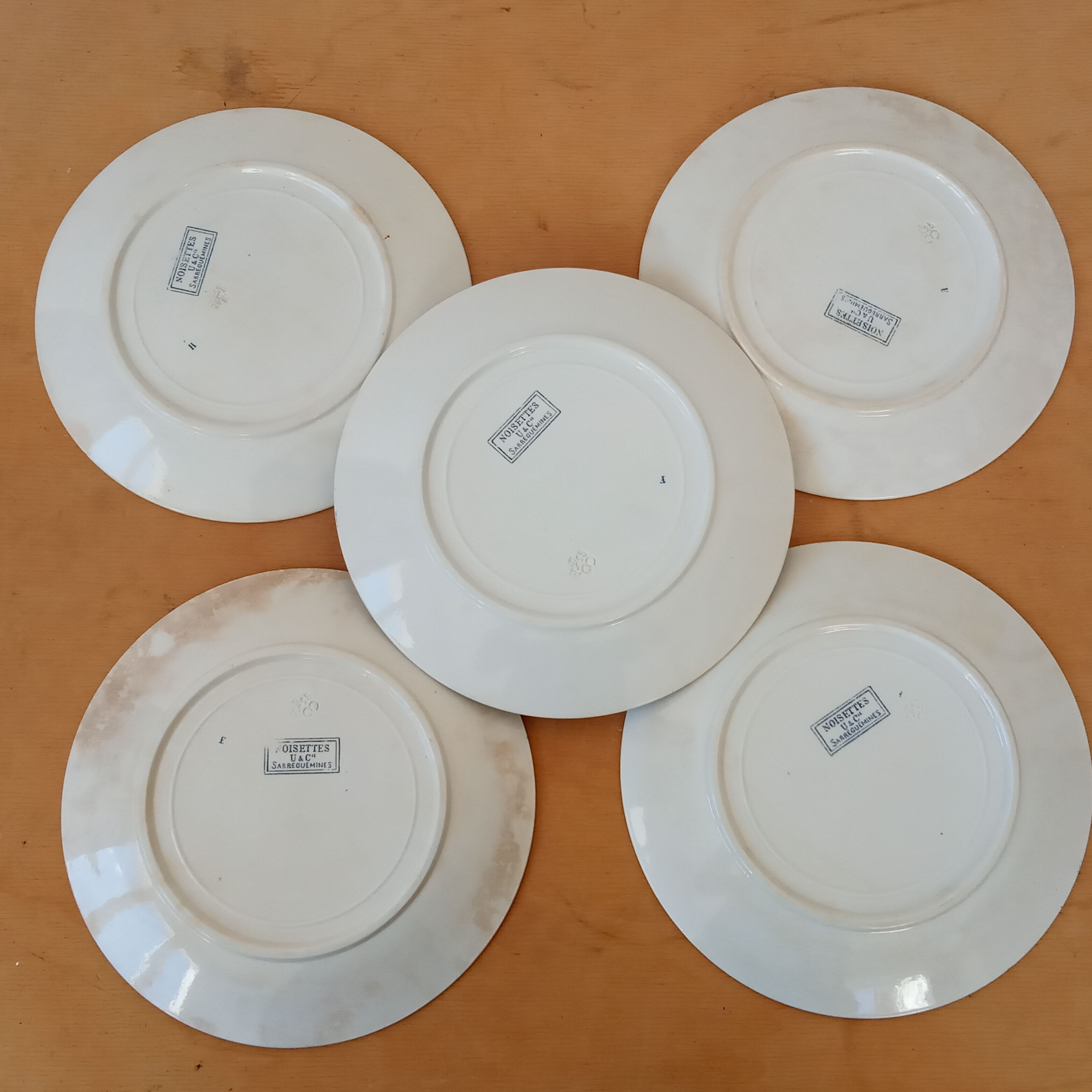 Five old plates of Sarreguemines