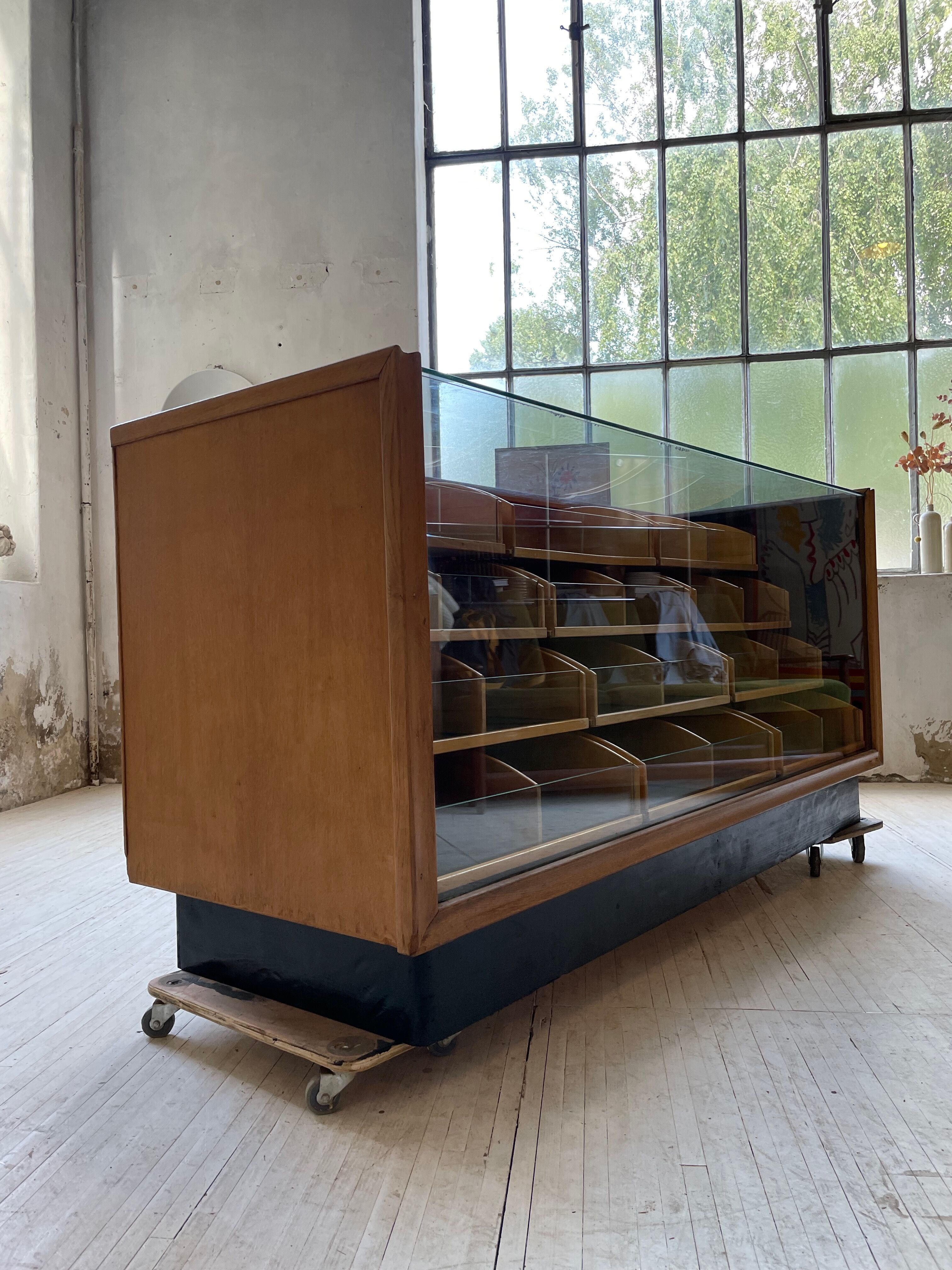 Glass trading post 50s