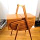 Travailleuse pieds compas bois et formica design années 50 - 60