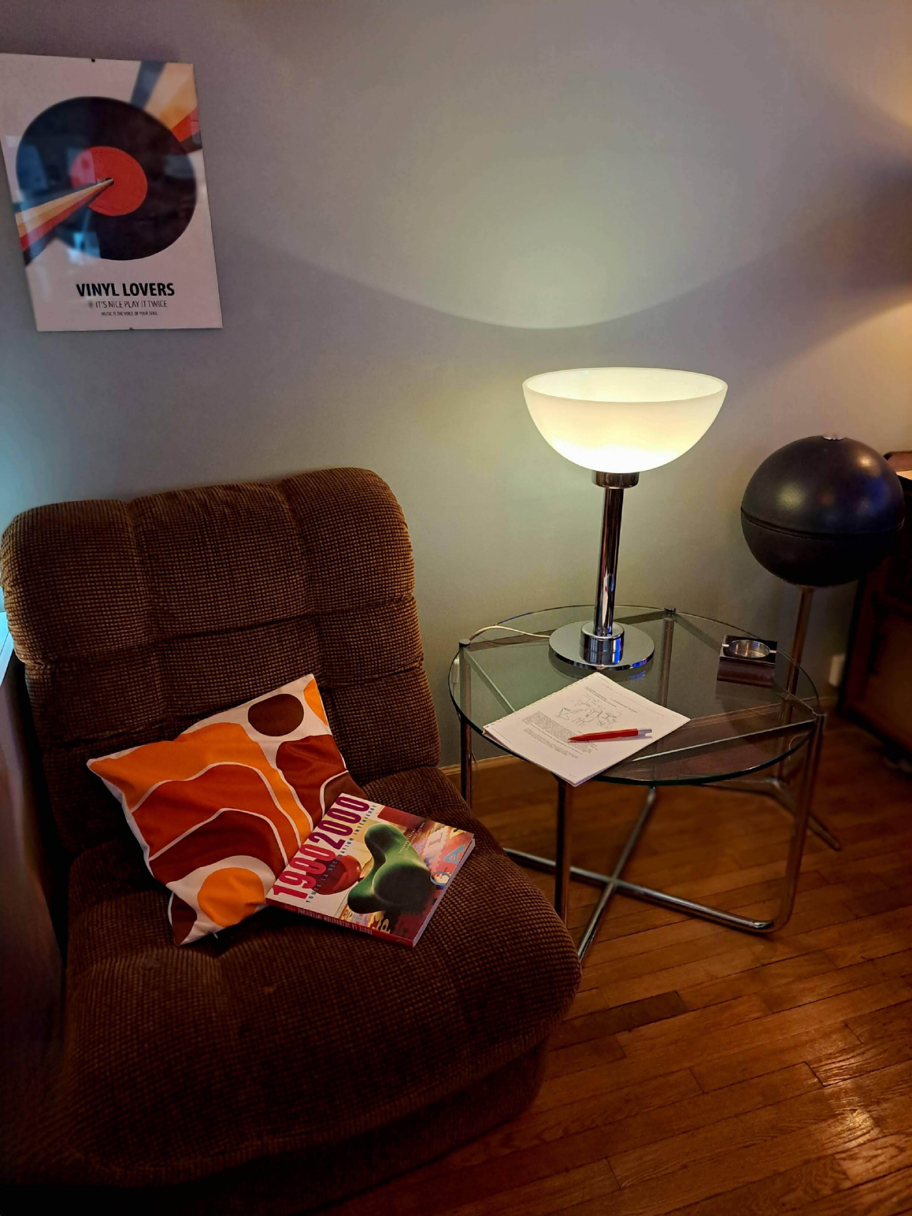 Van Der Rohe Italy Bauhaus' MR coffee table, occasional glass/chromed steel