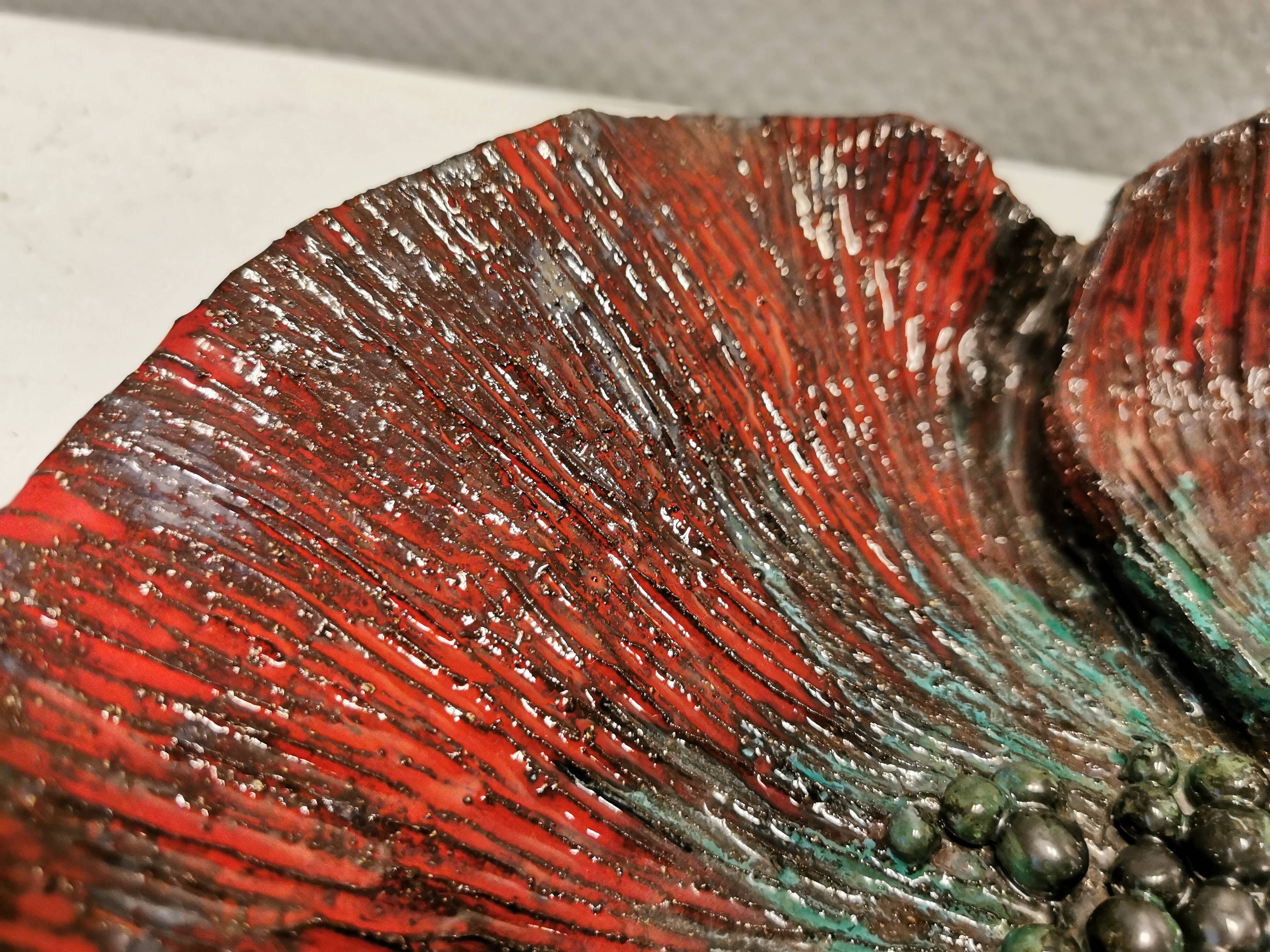 Earthenware dish, in beautiful partial glaze. Made by Sloth keramik Danamrk 1978