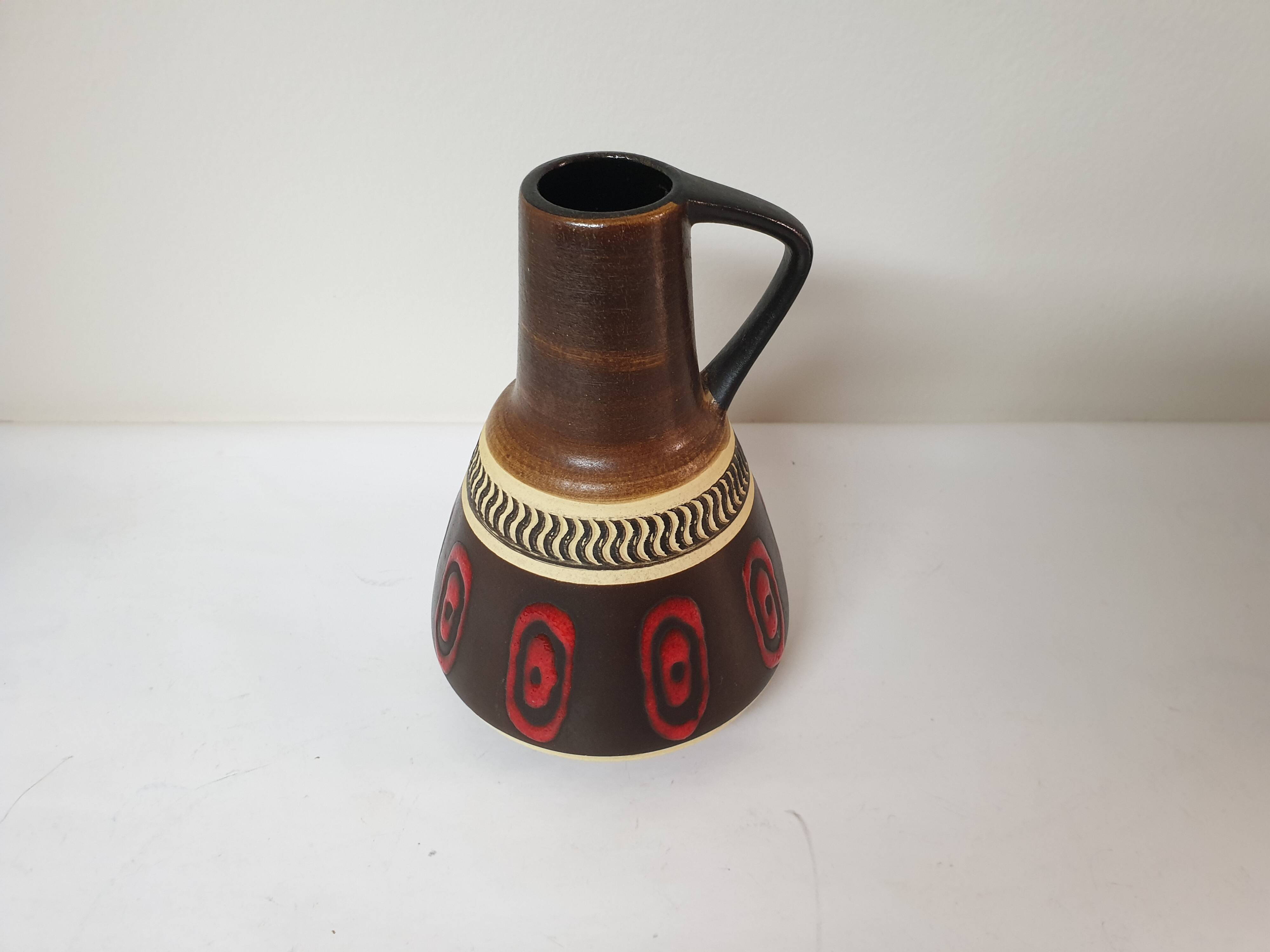 Vase en céramique motif retro années 60's  70's signé Germany