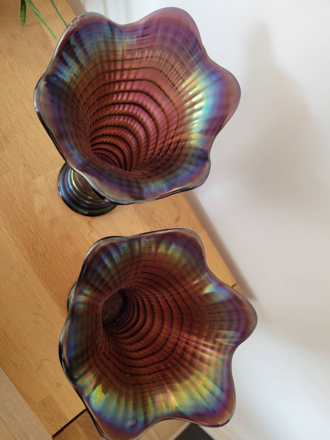 Pair of Imperial vases in iridescent glass